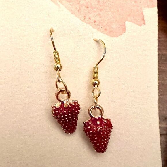 Little Enamel Strawberry Earrings - Picture 1 of 4
